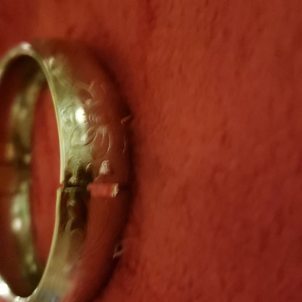 .925 Sterling Silver Bracelet with Floral Vine Engraving Details - Picture 12 of 17